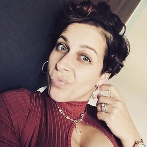 Meet your Posher, Leigha